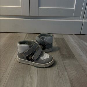 Chic Gray and White Baby Walker Shoes